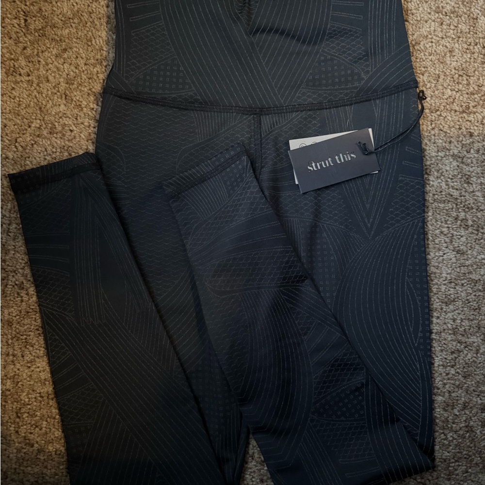 Strut This Black Patterned Leggings